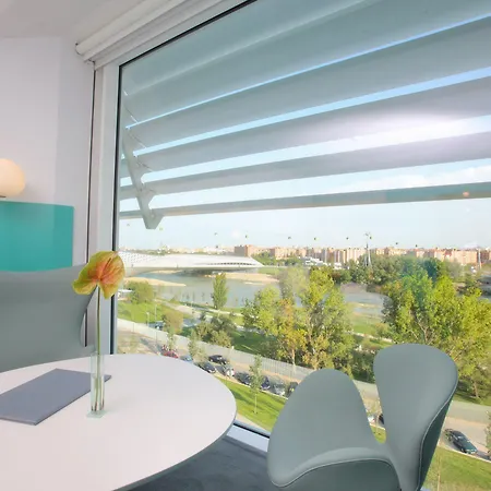 히베루스 호텔 4*